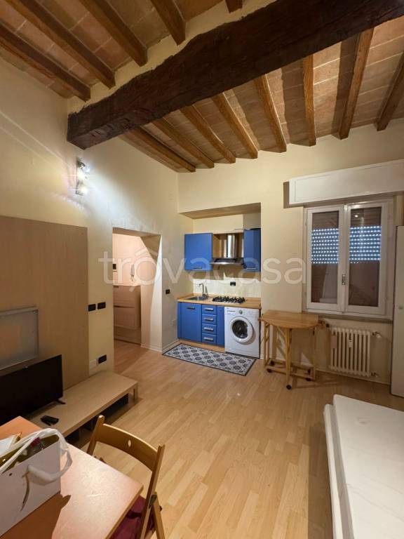 appartamento in affitto a Parma in zona Centro Storico