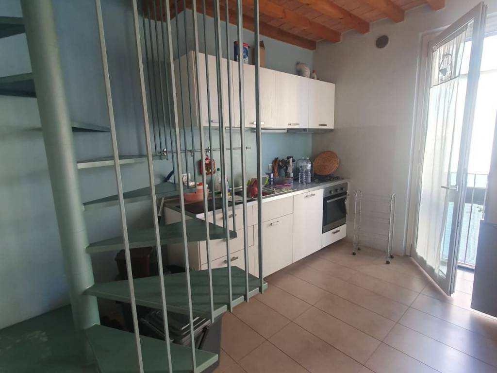 appartamento in affitto a Parma in zona Oltretorrente
