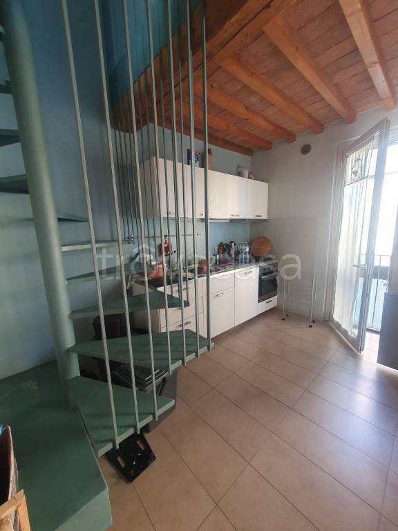 appartamento in affitto a Parma in zona Oltretorrente