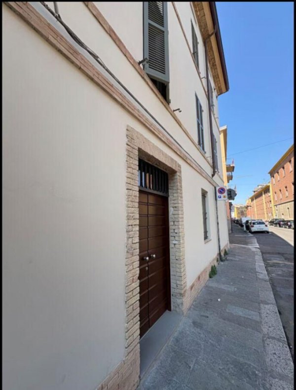 appartamento in affitto a Parma in zona Oltretorrente