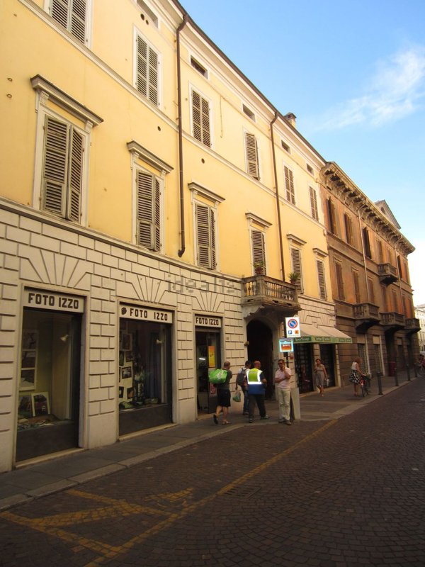 appartamento in affitto a Parma in zona Centro Storico