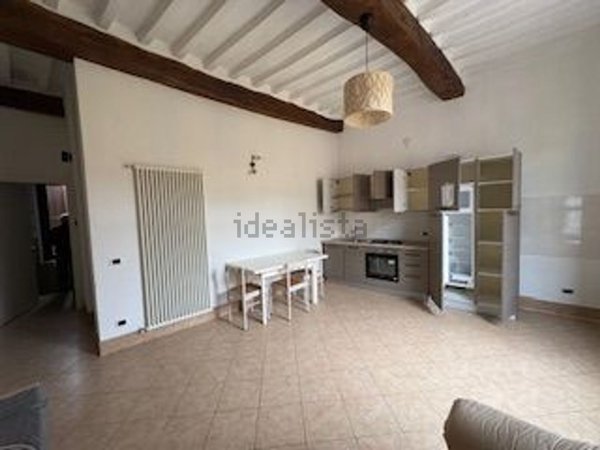 appartamento in affitto a Parma in zona Oltretorrente