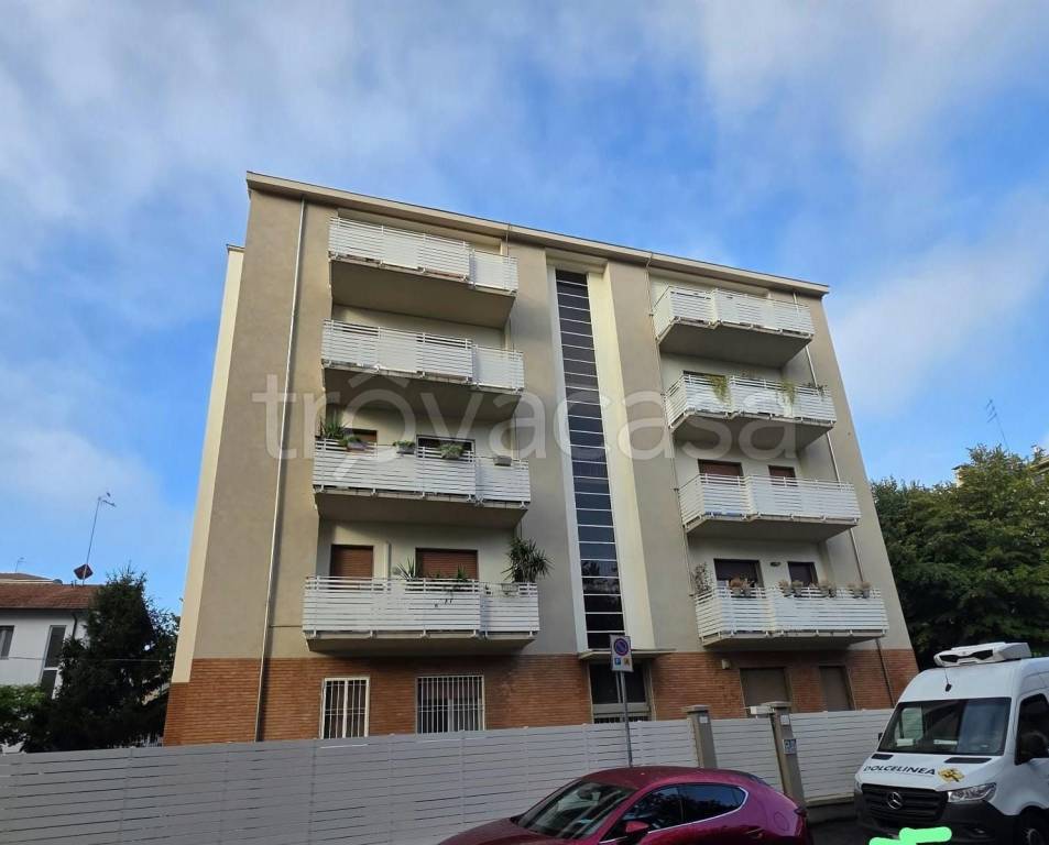 appartamento in affitto a Parma in zona Cittadella