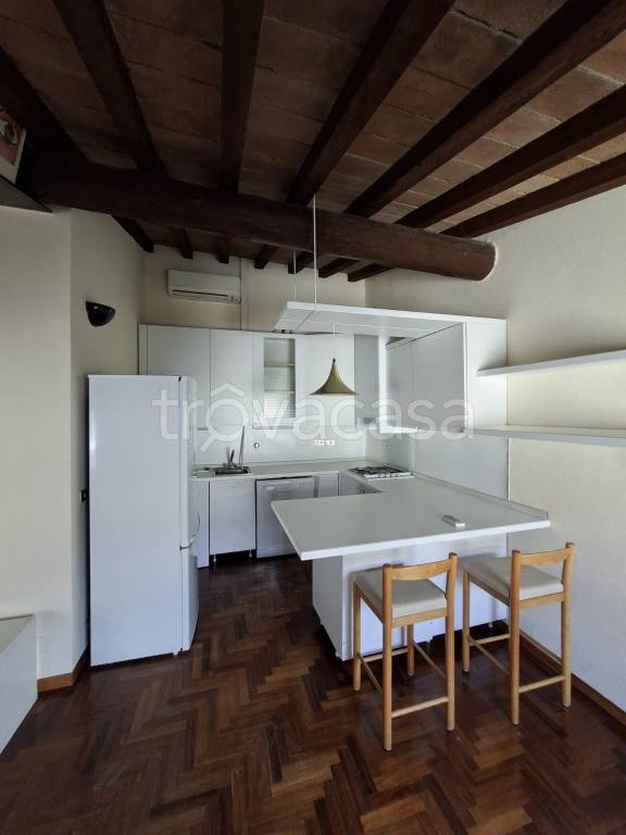appartamento in affitto a Parma in zona Centro Storico