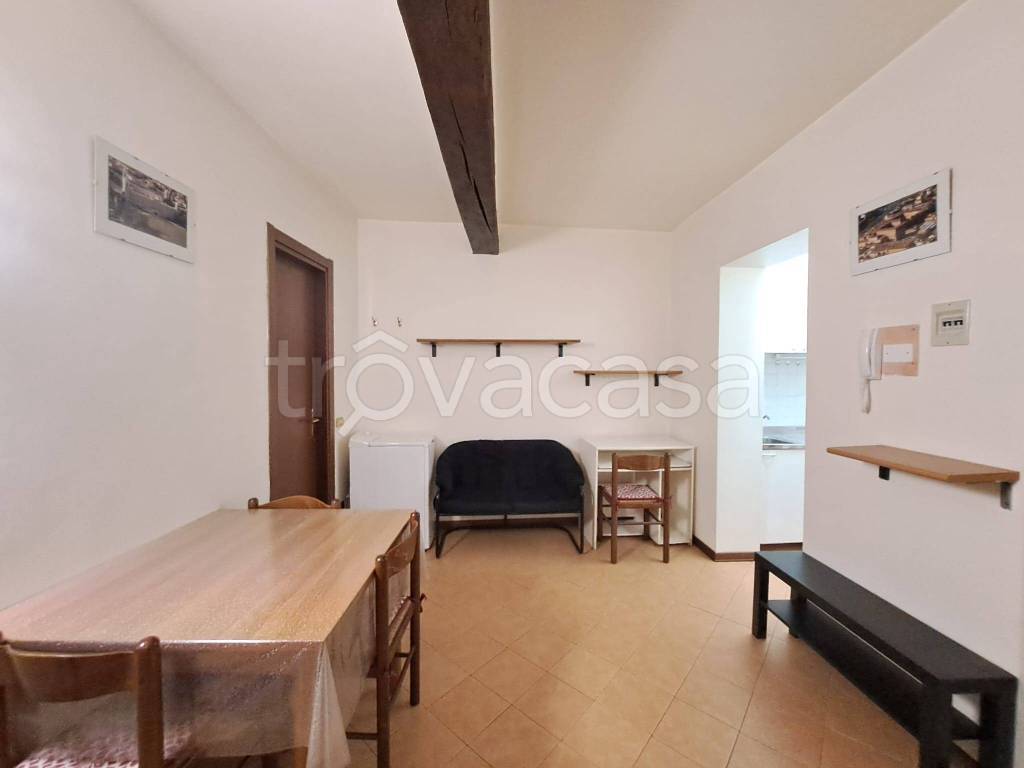 appartamento in affitto a Parma in zona Oltretorrente