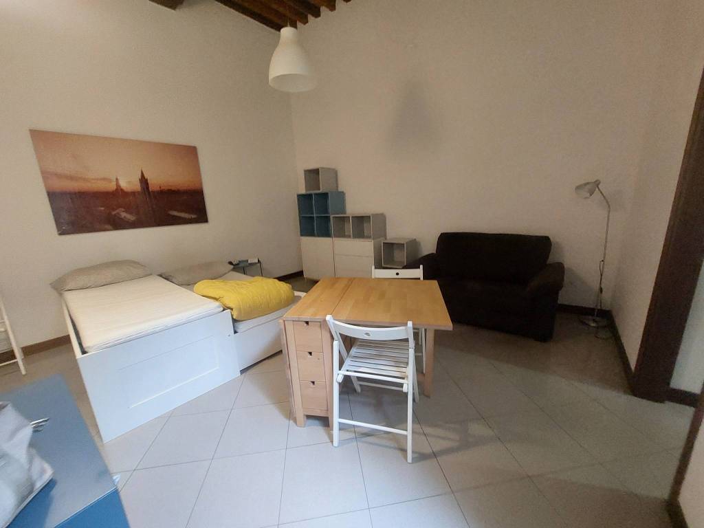 appartamento in affitto a Parma in zona Centro Storico