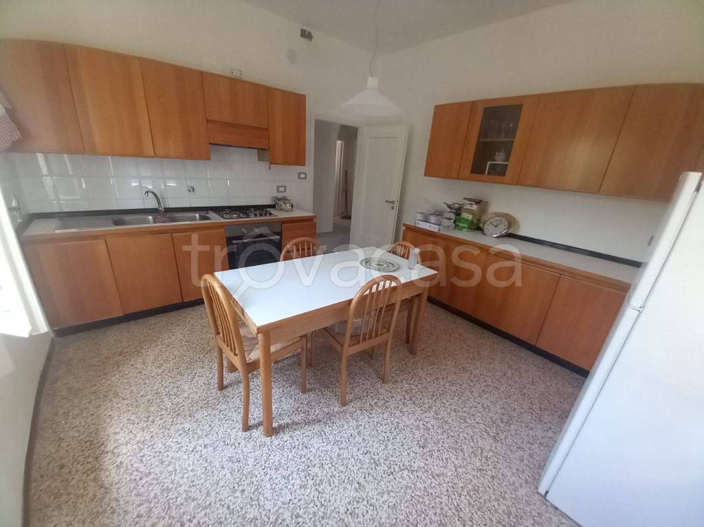appartamento in affitto a Parma in zona Montanara