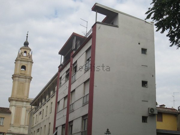 appartamento in affitto a Parma in zona Oltretorrente