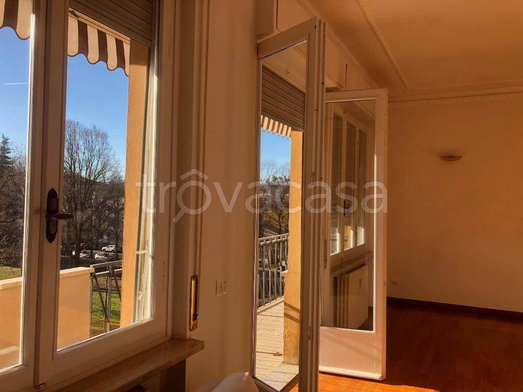 appartamento in affitto a Parma in zona Cittadella