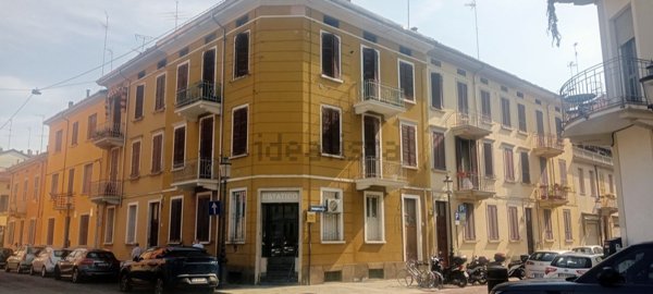 appartamento in affitto a Parma in zona Oltretorrente