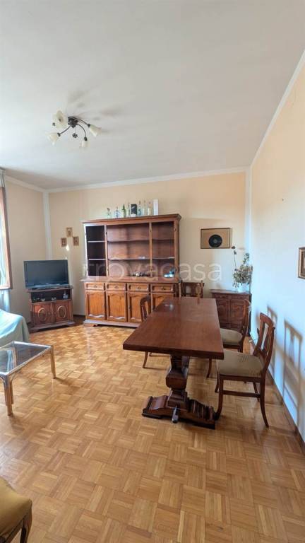 appartamento in affitto a Parma in zona Oltretorrente
