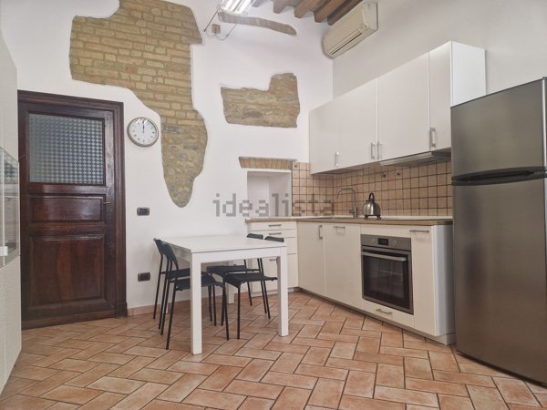 appartamento in affitto a Parma in zona Centro Storico