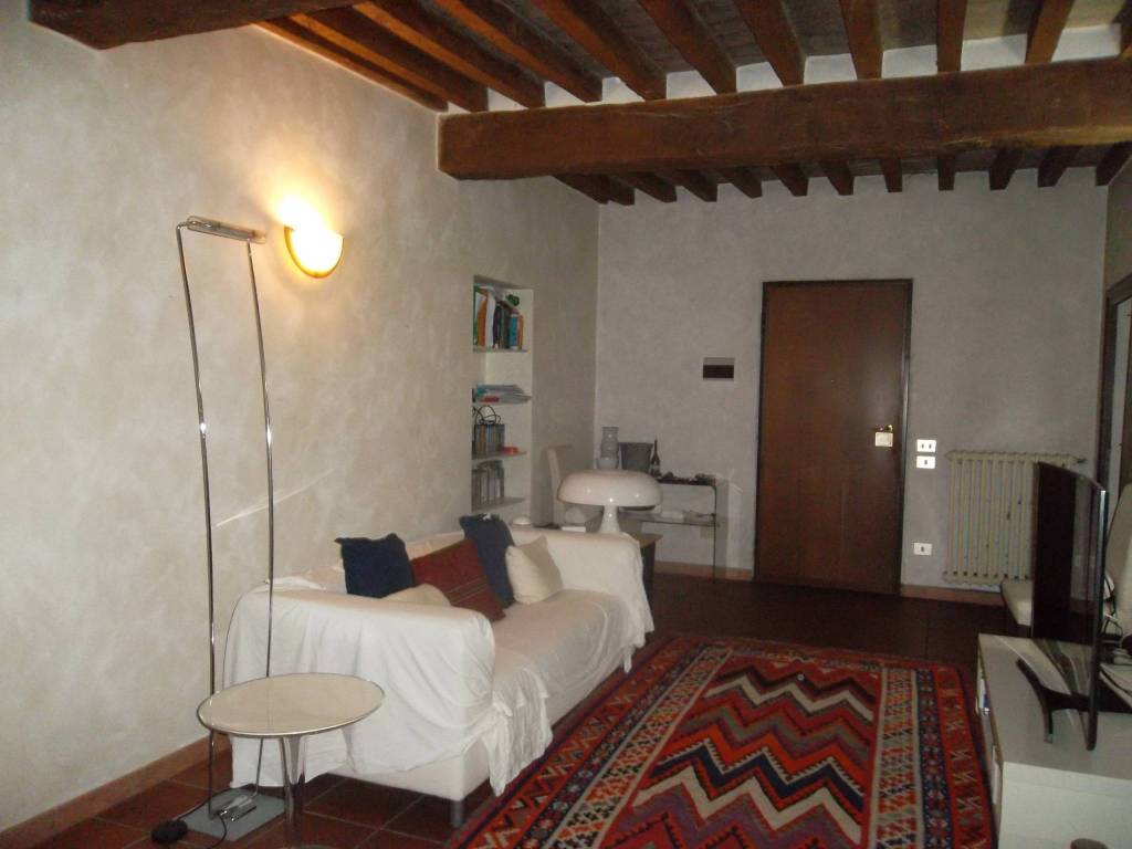 appartamento in affitto a Parma in zona Centro Storico