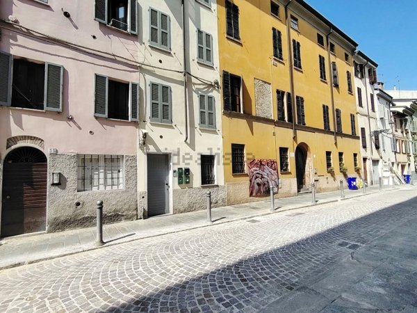 appartamento in affitto a Parma in zona Oltretorrente
