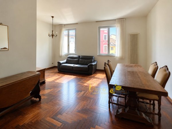 appartamento in affitto a Parma in zona Oltretorrente