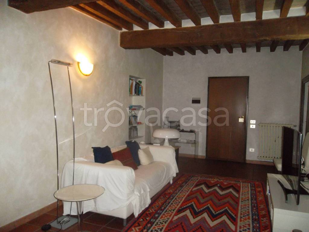 appartamento in affitto a Parma in zona Centro Storico