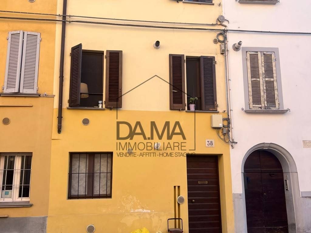 appartamento in affitto a Parma in zona Centro Storico