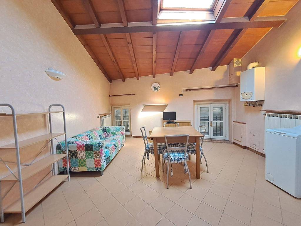 appartamento in affitto a Parma in zona Oltretorrente