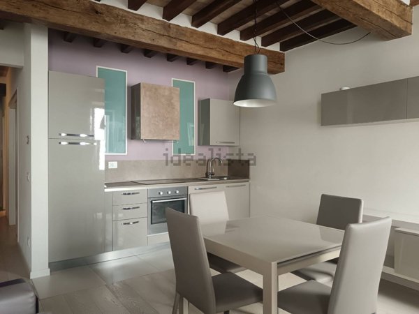 appartamento in affitto a Parma in zona Centro Storico