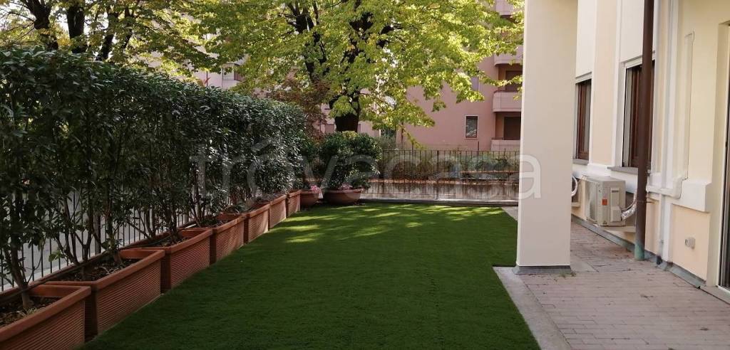 appartamento in affitto a Parma in zona San Leonardo