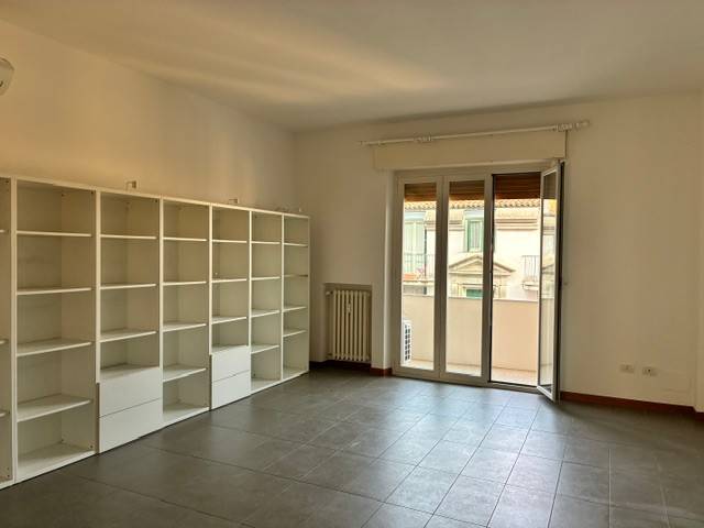 appartamento in affitto a Parma in zona Centro Storico