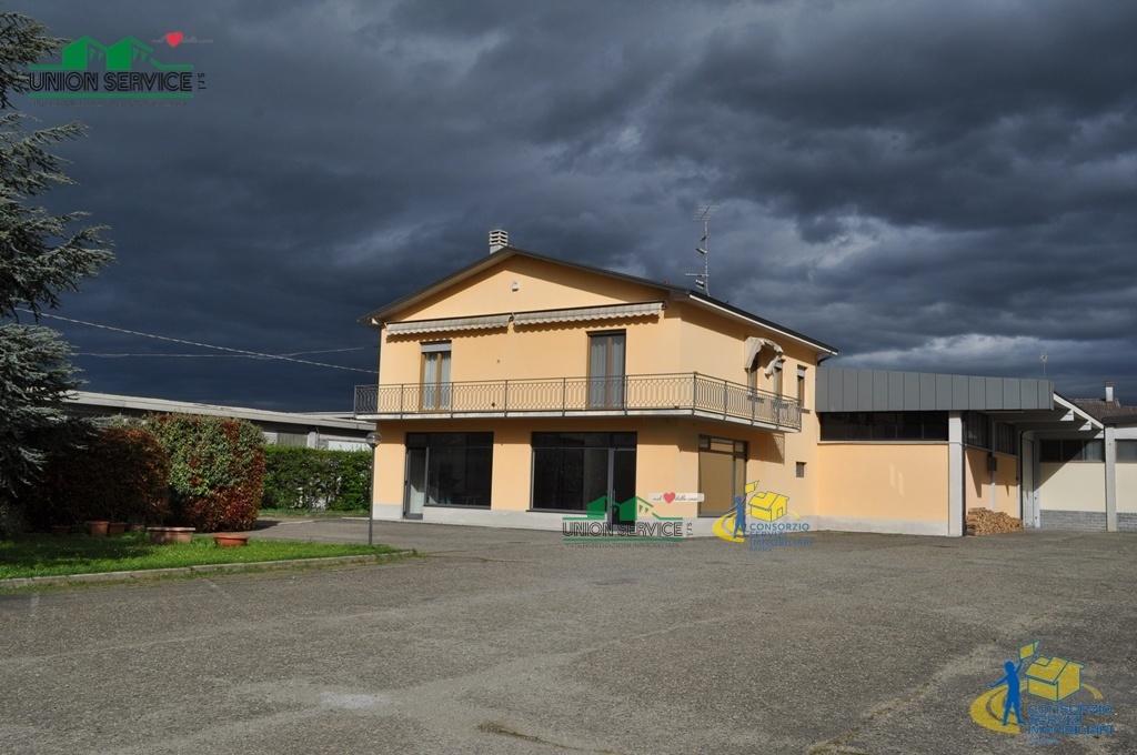 negozio in affitto a Sala Baganza