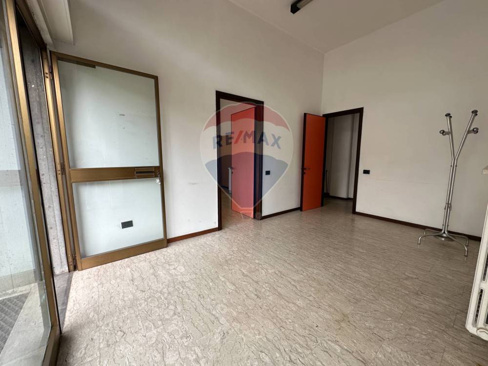 negozio in affitto a Sala Baganza