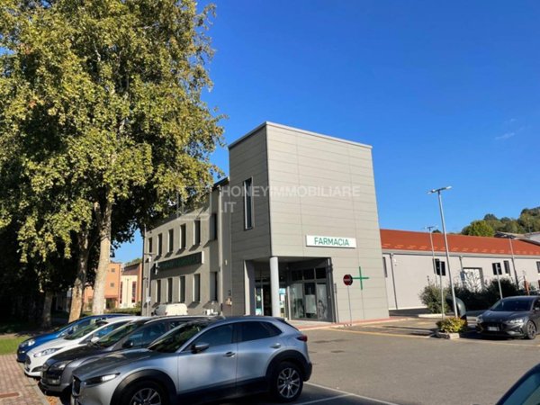 ufficio in affitto a Salsomaggiore Terme in zona Rossi