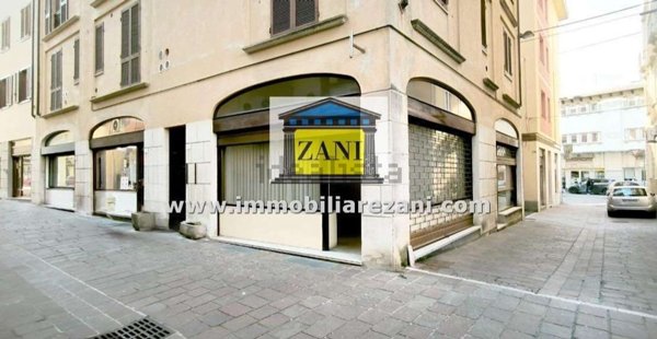 negozio in affitto a Salsomaggiore Terme