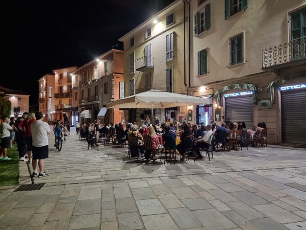 negozio in affitto a Salsomaggiore Terme