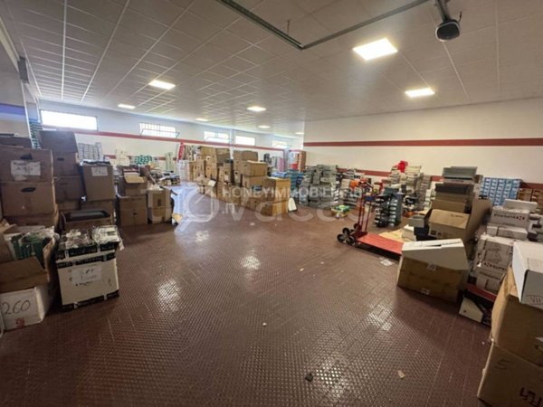 locale di sgombero in affitto a Salsomaggiore Terme in zona Campore