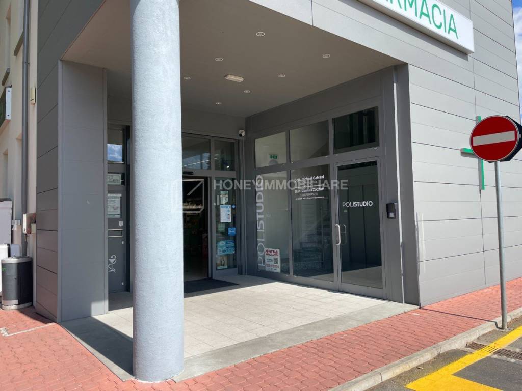 ufficio in affitto a Salsomaggiore Terme in zona Campore