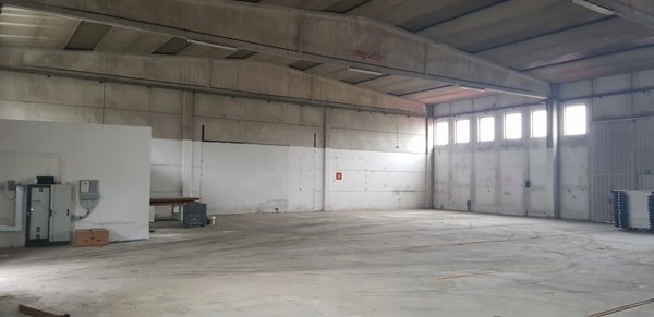 ufficio in affitto a Torrile