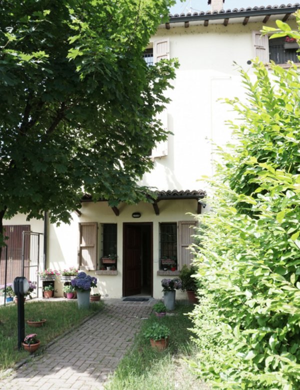 appartamento in affitto a Torrile in zona Sant'Andrea