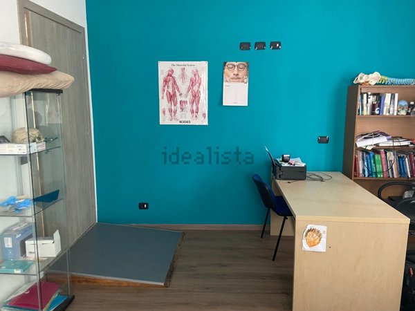 ufficio in affitto a Traversetolo in zona Castione de' Baratti