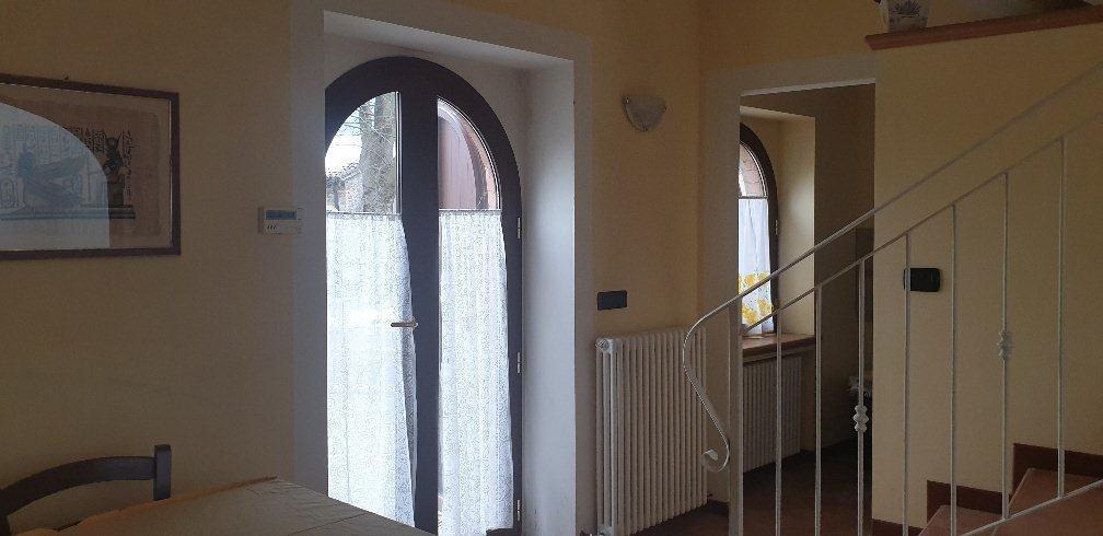 appartamento in affitto a Varano de' Melegari