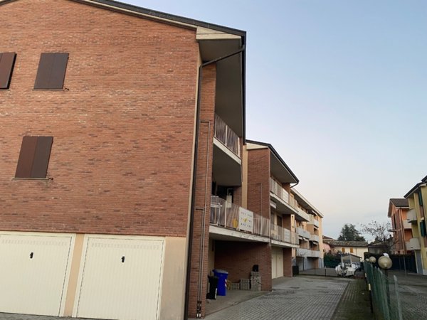 appartamento in affitto a Sissa Trecasali in zona Viarolo