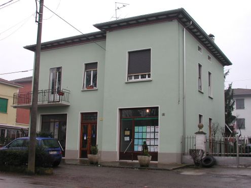 ufficio in affitto a Sissa Trecasali in zona Trecasali