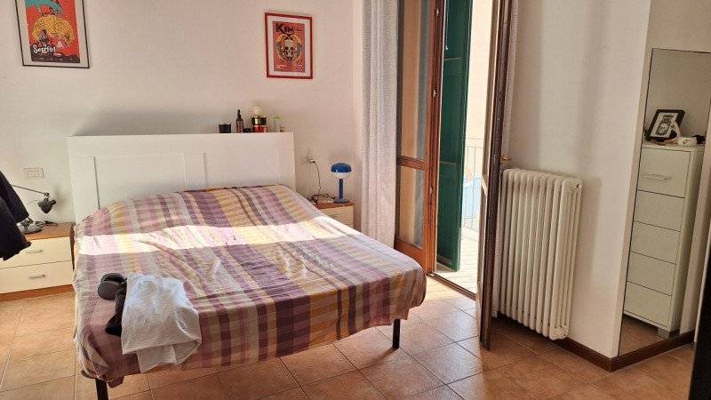 appartamento in affitto a Sissa Trecasali in zona Viarolo