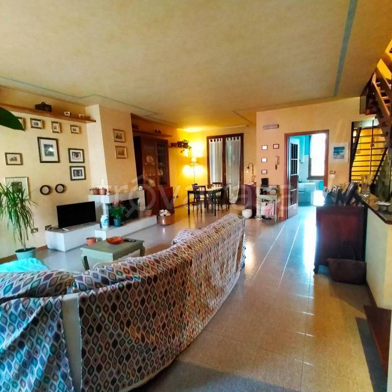 casa indipendente in affitto a Sorbolo Mezzani in zona Sorbolo
