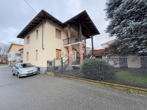 appartamento in affitto a Santhià