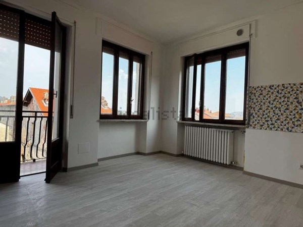appartamento in affitto a Serravalle Sesia