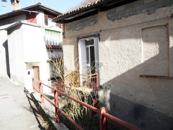 casa indipendente in affitto a Valduggia