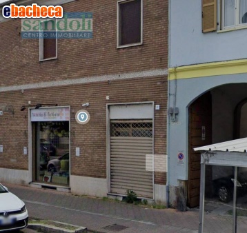 locale commerciale in affitto a Vercelli in zona Corso Prestinari