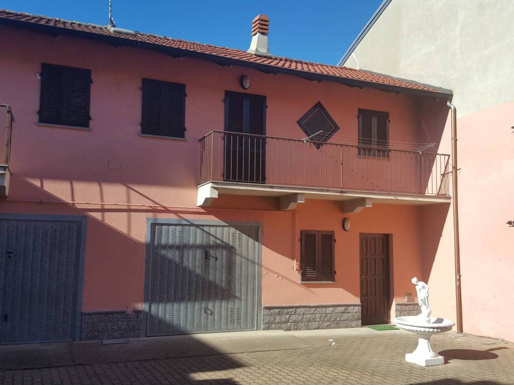 appartamento in affitto a Vercelli in zona Zona Belvedere