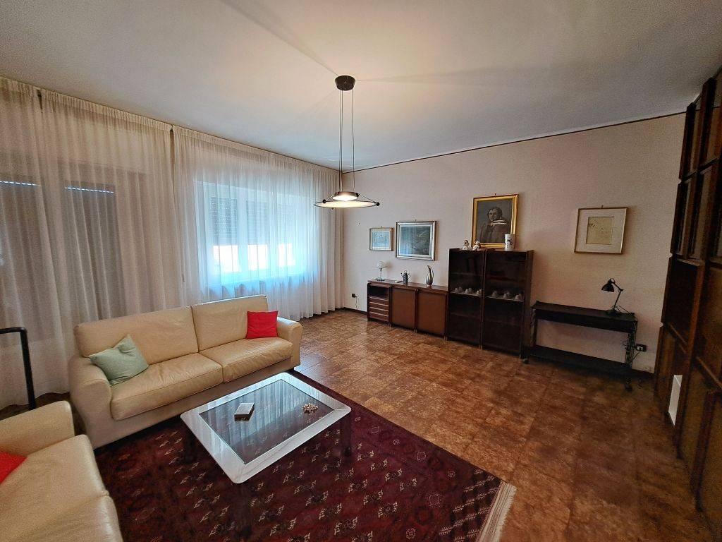 appartamento in affitto a Vercelli