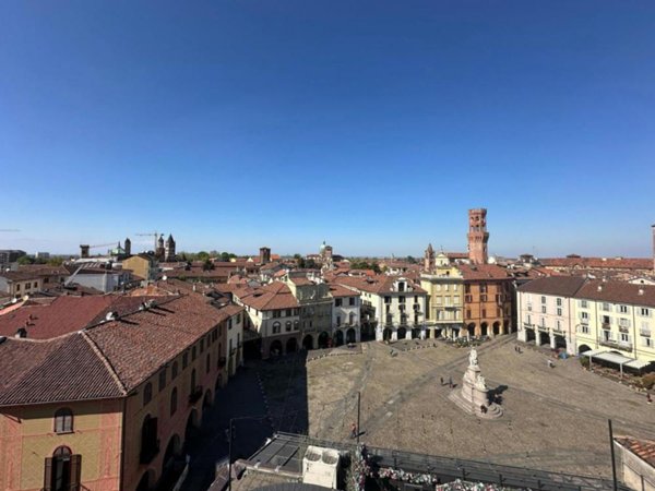 appartamento in affitto a Vercelli