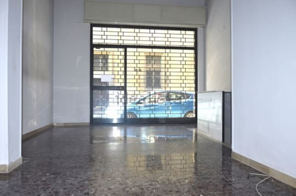 negozio in affitto a Vercelli