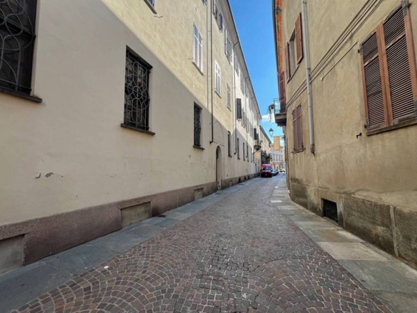 appartamento in affitto a Vercelli in zona Centro Città