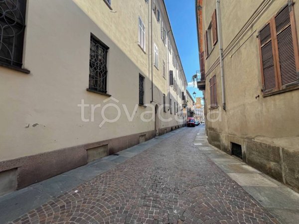 appartamento in affitto a Vercelli in zona Centro Città